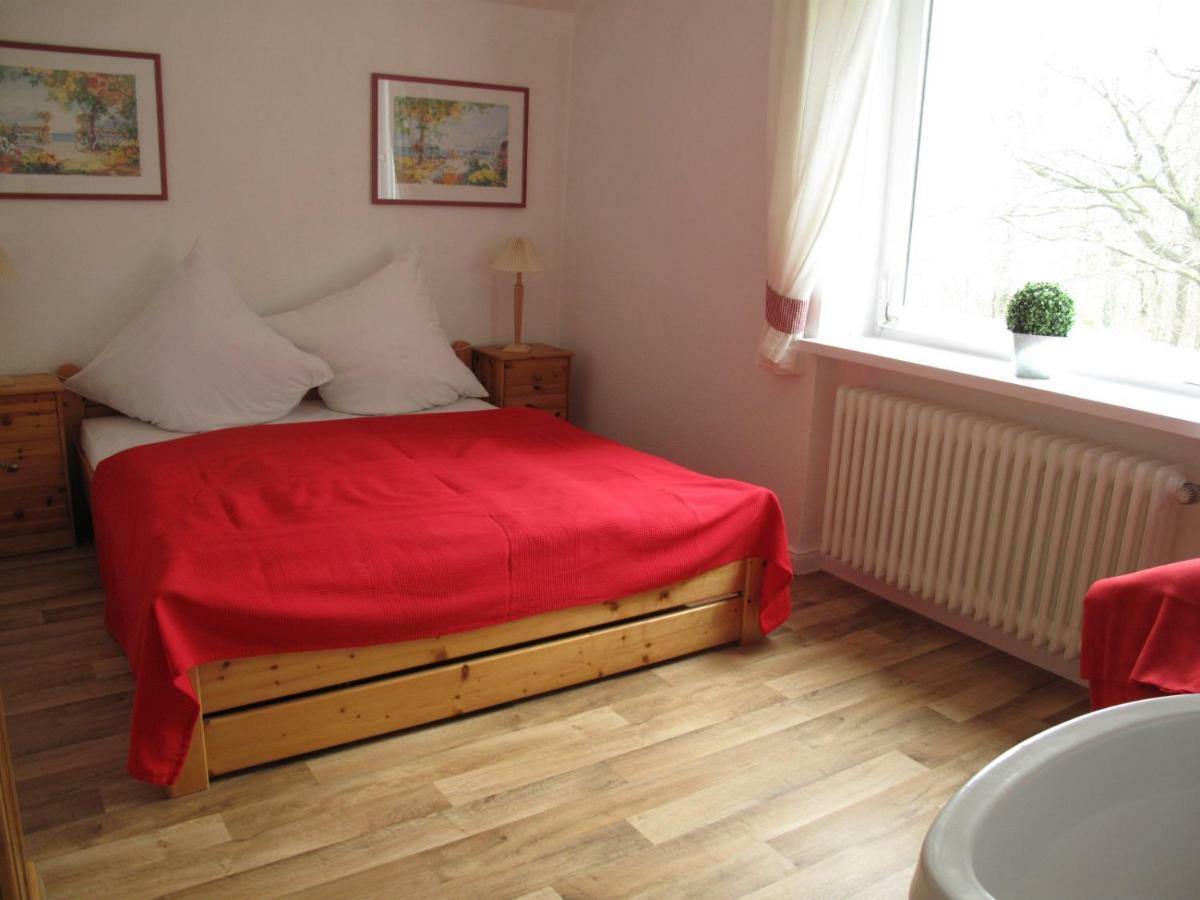 Hotel Landhaus Dr. Seiffert Scharbeutz Esterno foto